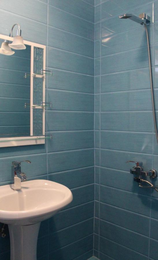Guest House Racha Ambrolauri Dış mekan fotoğraf