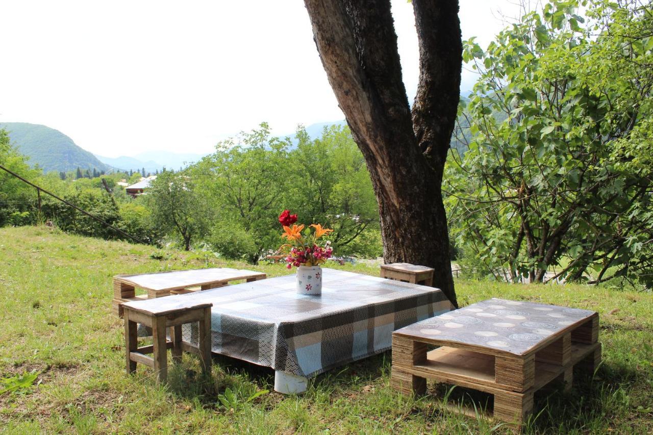 Guest House Racha Ambrolauri Dış mekan fotoğraf