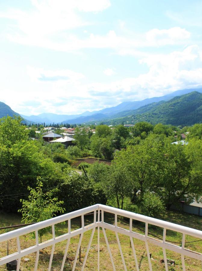 Guest House Racha Ambrolauri Dış mekan fotoğraf