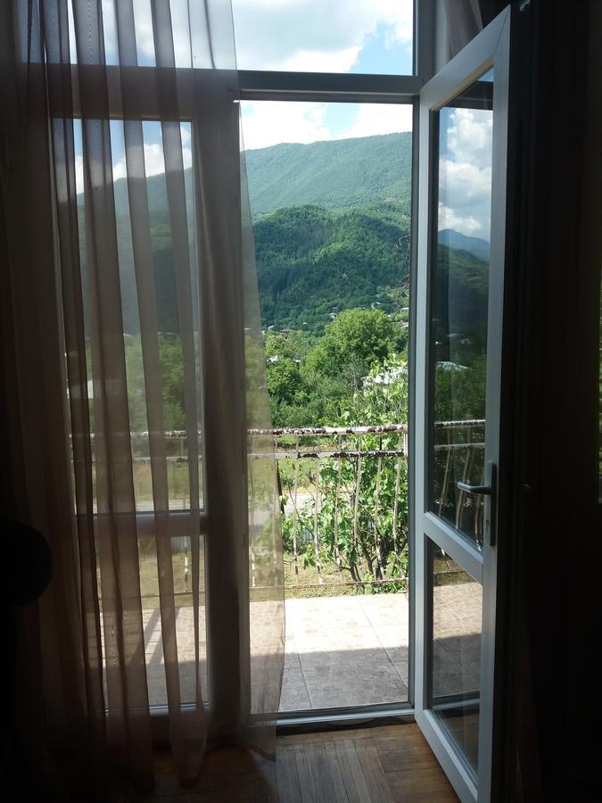 Guest House Racha Ambrolauri Dış mekan fotoğraf